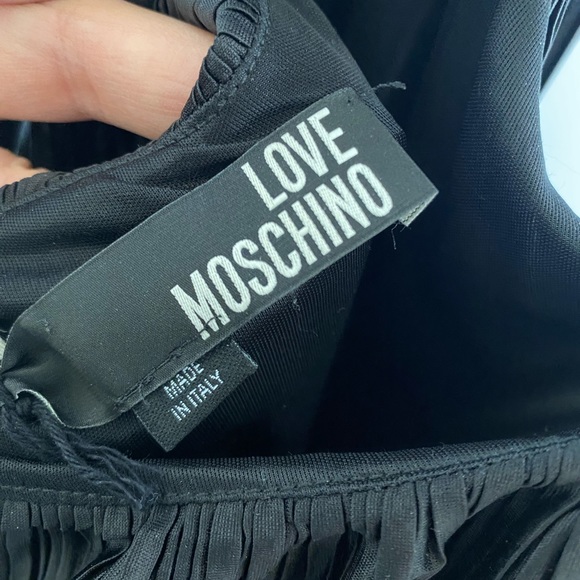 Love Moschino black maxi pleated dress. - Picture 5 of 9